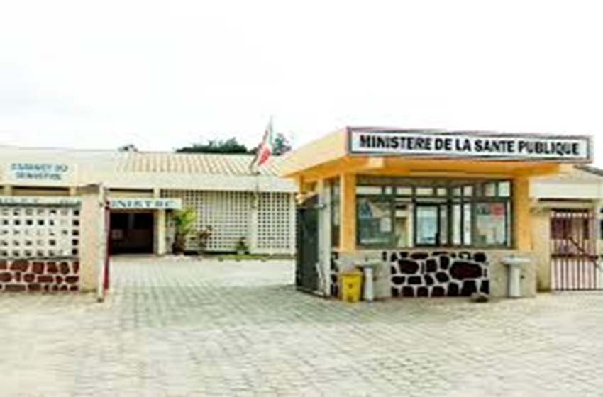  Derrière la pénurie : le trafic silencieux des médicaments publics